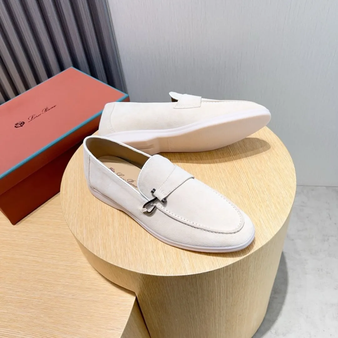 Men's Men's Shoes💰Men's Shoes💰440💰[loro piana] Couple's Style - The new moccasins are made of water-repellent treated suede uppers with rubber soles, a classic. The complex craftsmanship and meticulous structure make the shoes light and soft, allowing you to walk comfortably and freely. Perfect for wearing at the beach or out in the water during the summer. Women’s size: 35-40 Men’s size: 38-45
